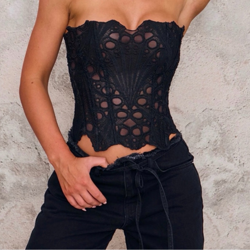 PrettyLittleThing Black Crochet Strapless Corset Top